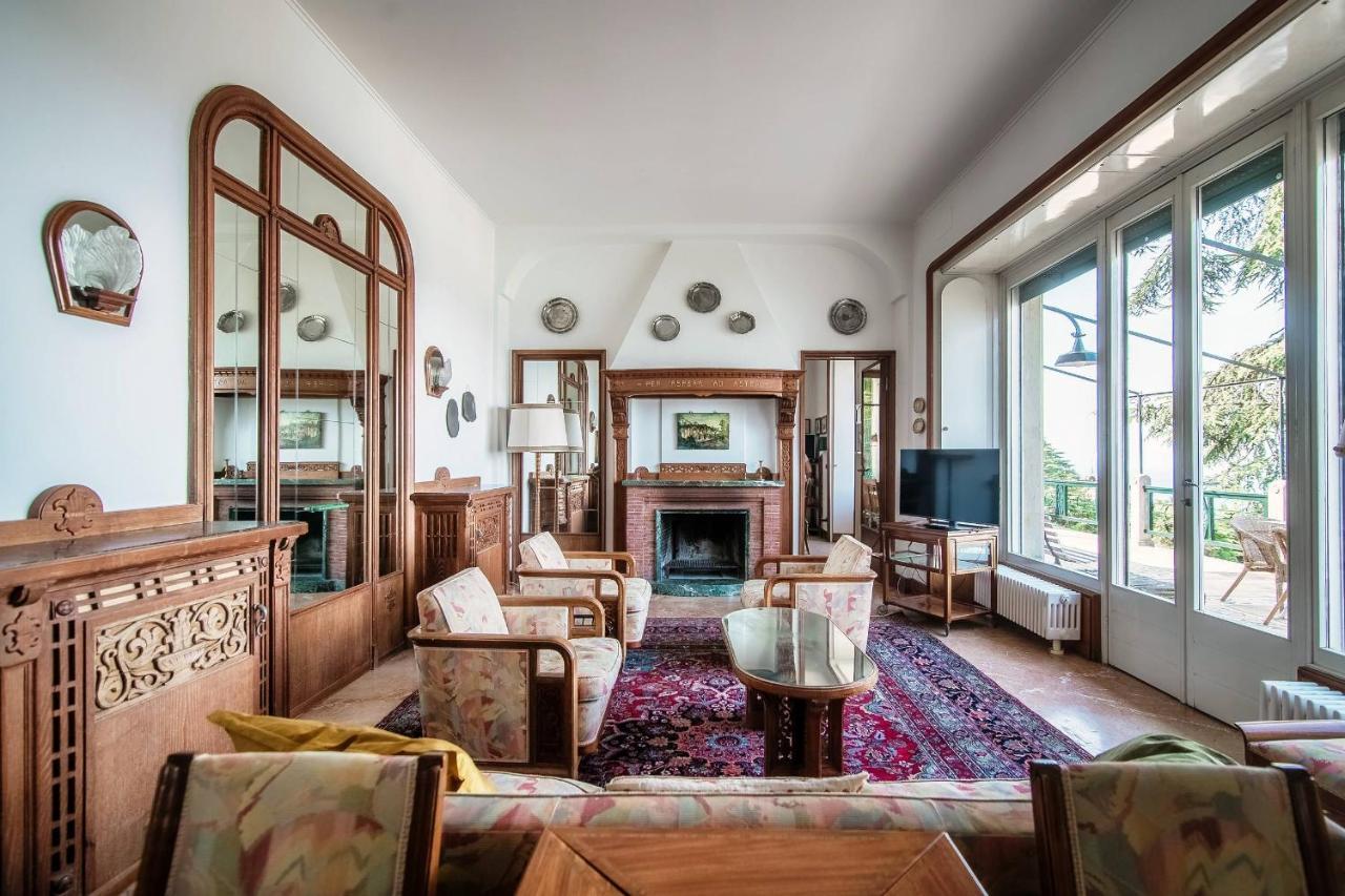 Villa I Tigli - By Myhomeincomo Брунате Екстер'єр фото